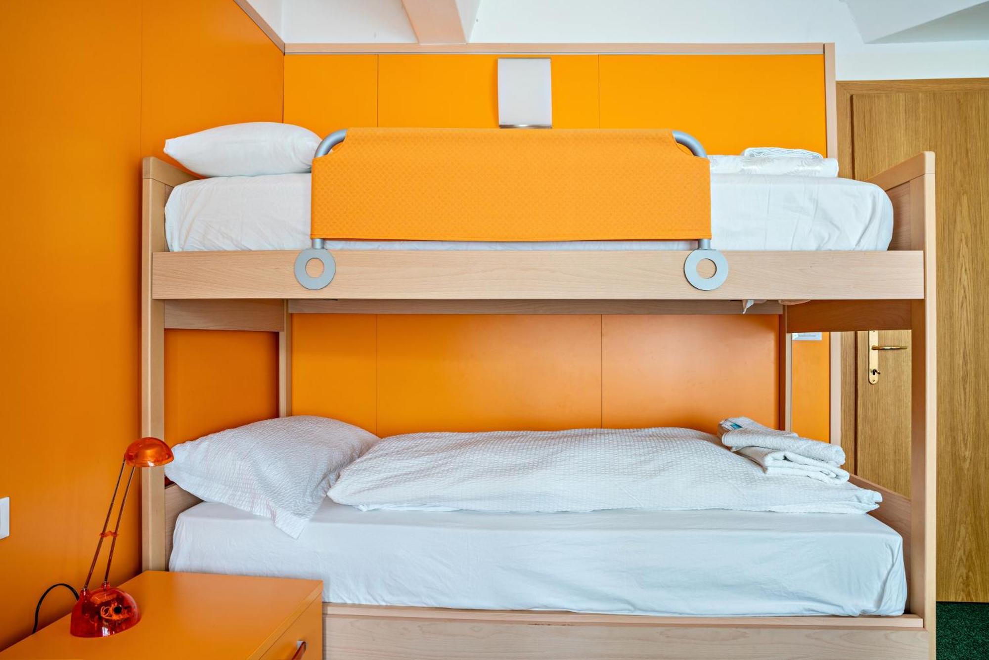 Apartamento Casa Roby Al Centro Delle Dolomiti Marilleva Exterior foto